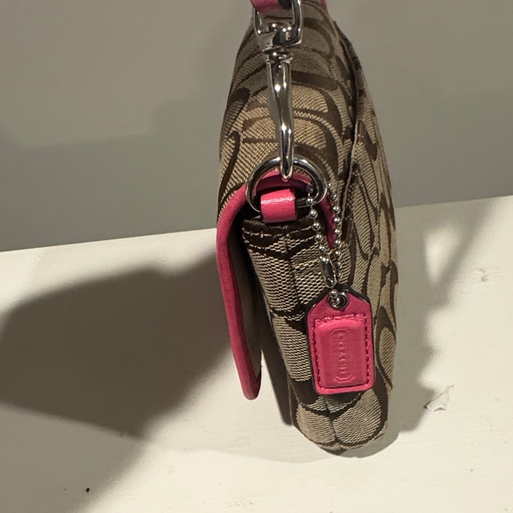 Coach Signature Brown and Pink Wristlet - Picture 4 of 8
